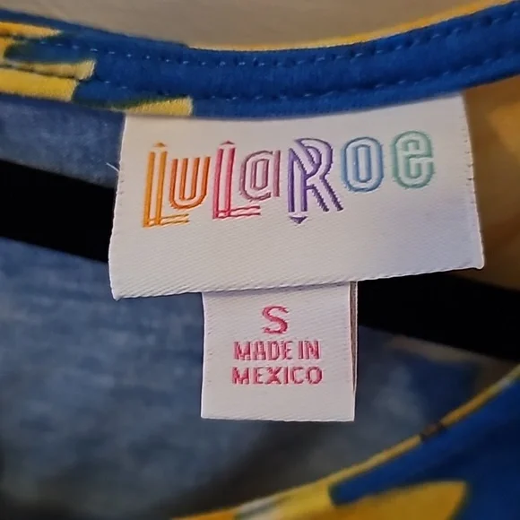 NBW Small LuLaRoe Eliana Top - Picture 3 of 6